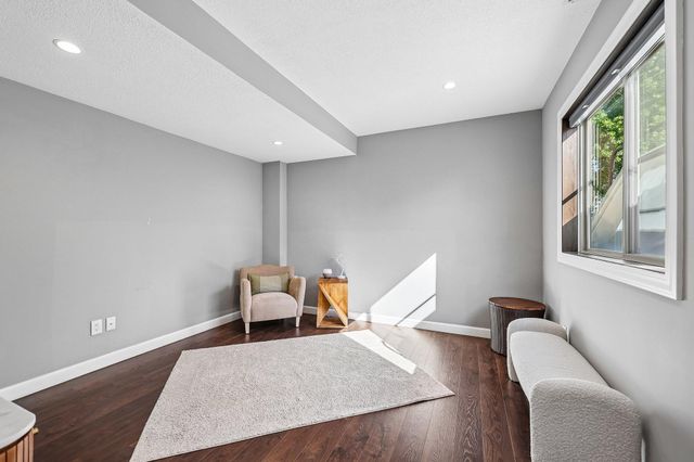 643 Parkside Court, Eagan, MN 55123
