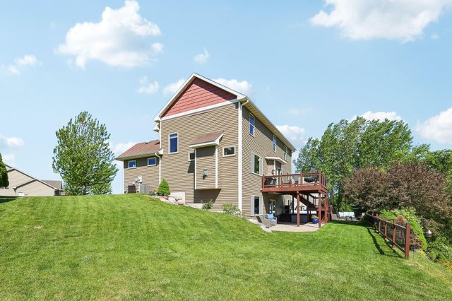 643 Parkside Court, Eagan, MN 55123