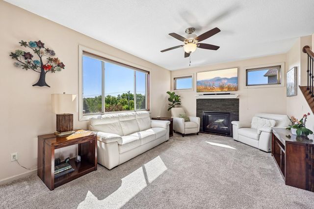 643 Parkside Court, Eagan, MN 55123