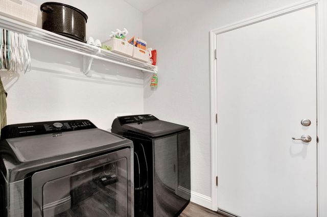 1109 Wasatch Dr, Madera, CA 93638