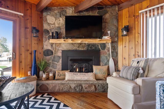 3140 Mingo Trail, Indian River, MI 49749