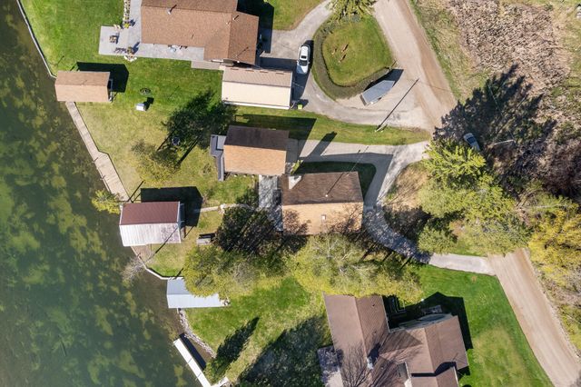 3140 Mingo Trail, Indian River, MI 49749