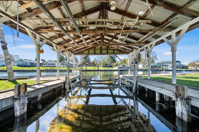 3140 Mingo Trail, Indian River, MI 49749