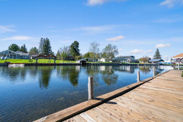 3140 Mingo Trail, Indian River, MI 49749