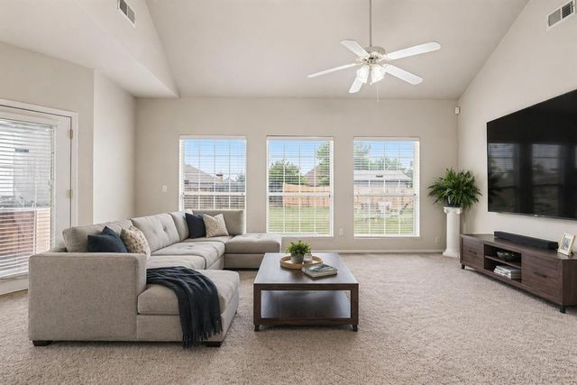 2509 Kingsley Lane, Oklahoma City, OK 73128