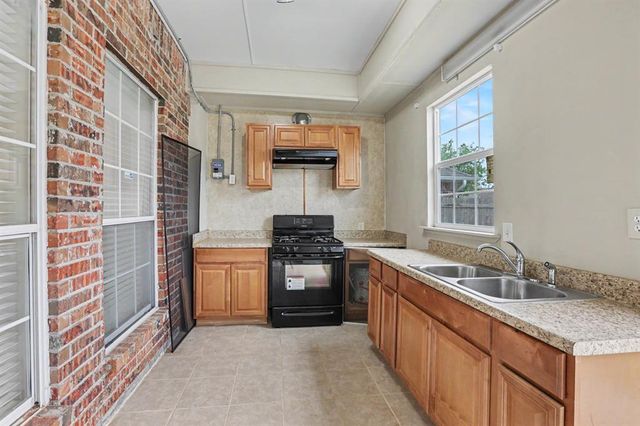 2509 Kingsley Lane, Oklahoma City, OK 73128