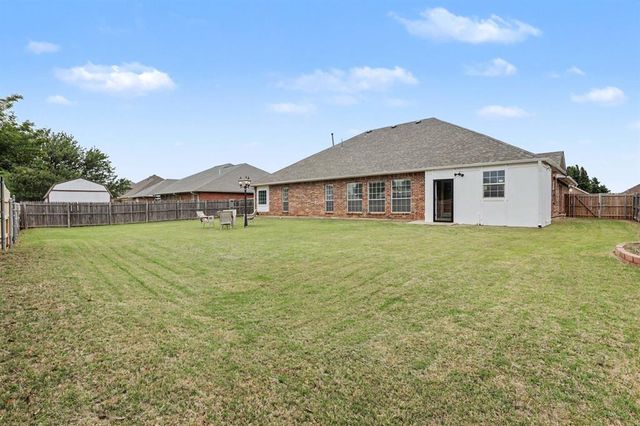 2509 Kingsley Lane, Oklahoma City, OK 73128