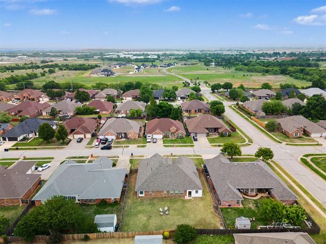 2509 Kingsley Lane, Oklahoma City, OK 73128