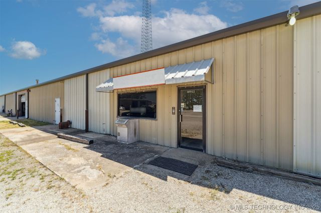 400 E Industrial Boulevard S, Inola, OK 74036