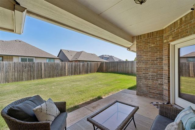 8209 NW 151st Terrace, Edmond, OK 73013