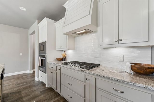 8209 NW 151st Terrace, Edmond, OK 73013