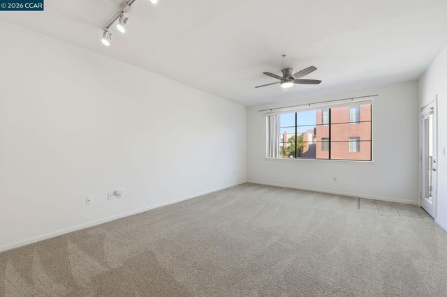 1060 S 3Rd St 202, San Jose, CA 95112