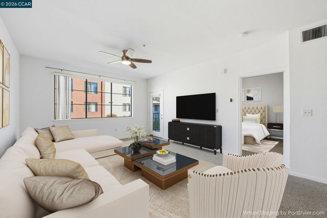 1060 S 3Rd St 202, San Jose, CA 95112