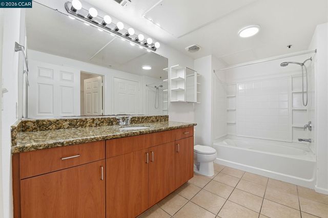 1060 S 3Rd St 202, San Jose, CA 95112