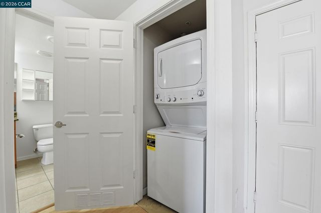 1060 S 3Rd St 202, San Jose, CA 95112