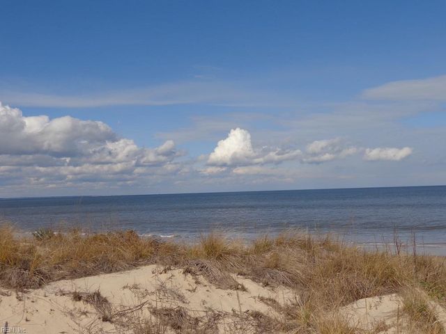 2828 E Ocean View Ave Apt 2, Norfolk, VA 23518