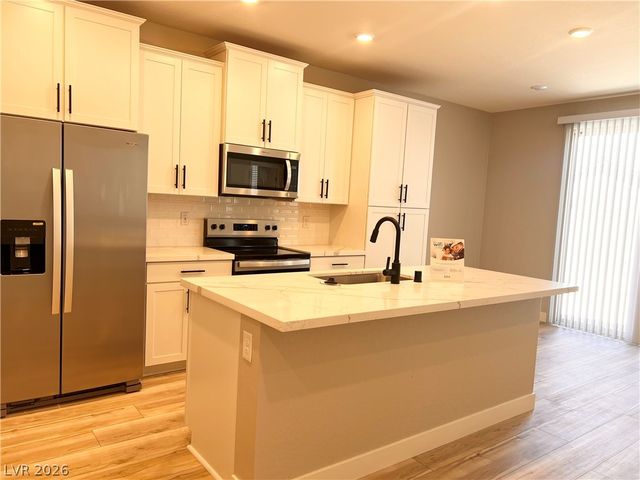 3232 Lahontan Street, North Las Vegas, NV 89032