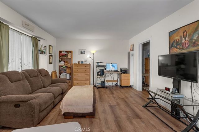 6861 Naomi Avenue, Buena Park, CA 90620
