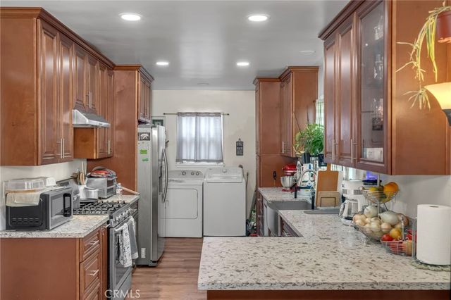 6861 Naomi Avenue, Buena Park, CA 90620