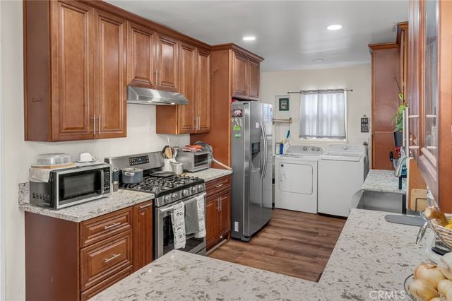 6861 Naomi Avenue, Buena Park, CA 90620
