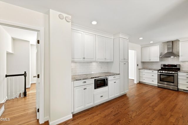 1001 Pebblebrook Drive, Raleigh, NC 27609