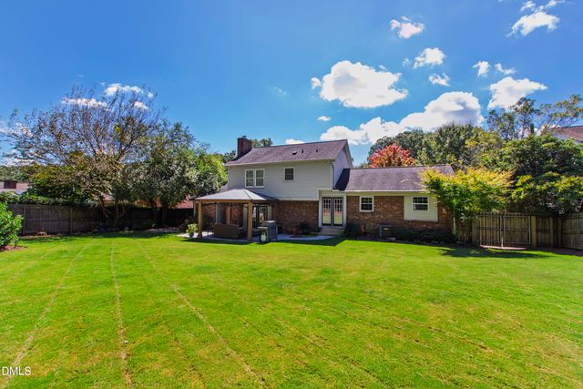 1001 Pebblebrook Drive, Raleigh, NC 27609