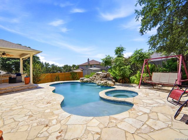 25611 Preserve Crest, San Antonio, TX 78261