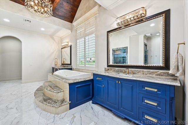 4209 S Nogal Avenue, Broken Arrow, OK 74011