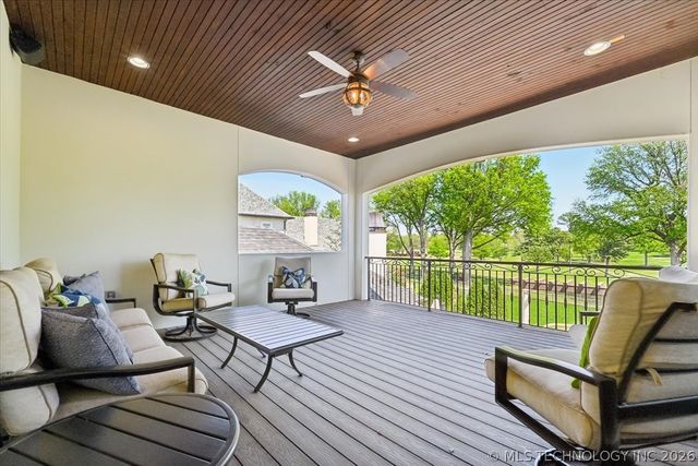 4209 S Nogal Avenue, Broken Arrow, OK 74011