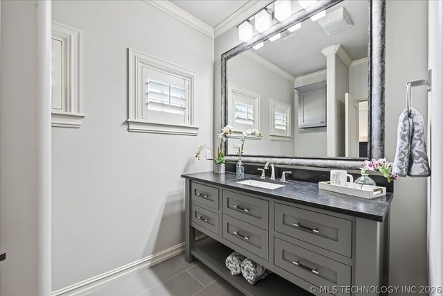 4209 S Nogal Avenue, Broken Arrow, OK 74011