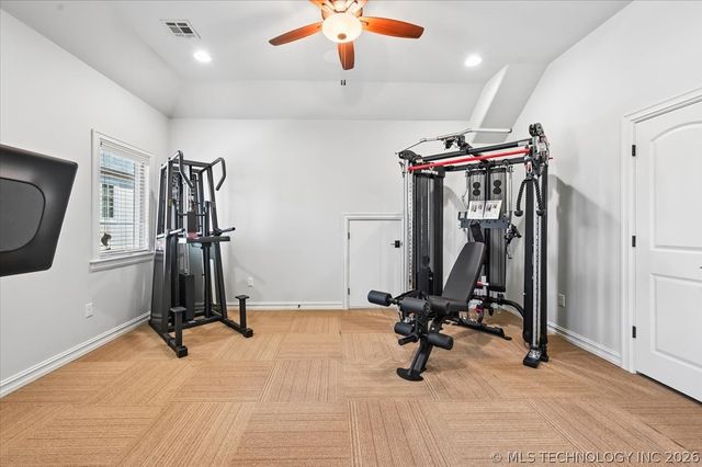 4209 S Nogal Avenue, Broken Arrow, OK 74011