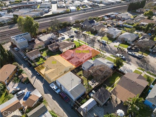 128 S Citrus Avenue, Fullerton, CA 92833