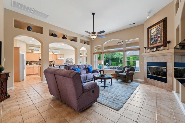 4617 Via Altura, Modesto, CA 95357