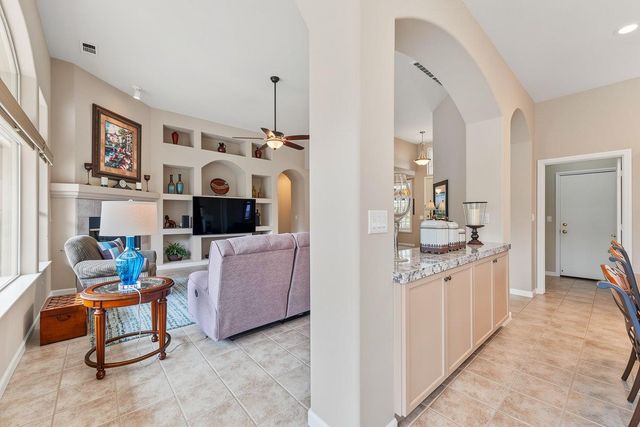 4617 Via Altura, Modesto, CA 95357