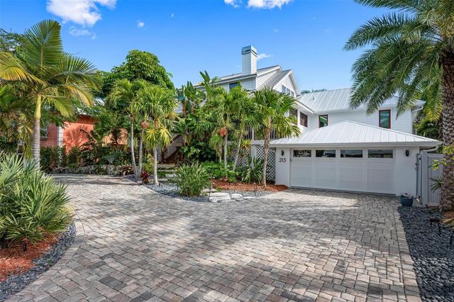 213 OAK AVENUE, Anna Maria, FL 34216