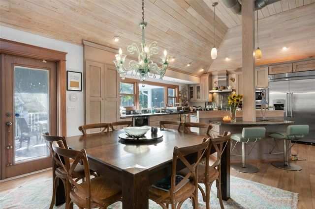 213 OAK AVENUE, Anna Maria, FL 34216