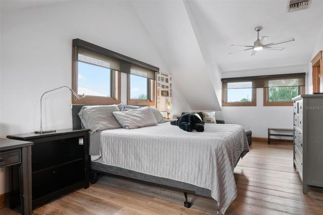 213 OAK AVENUE, Anna Maria, FL 34216