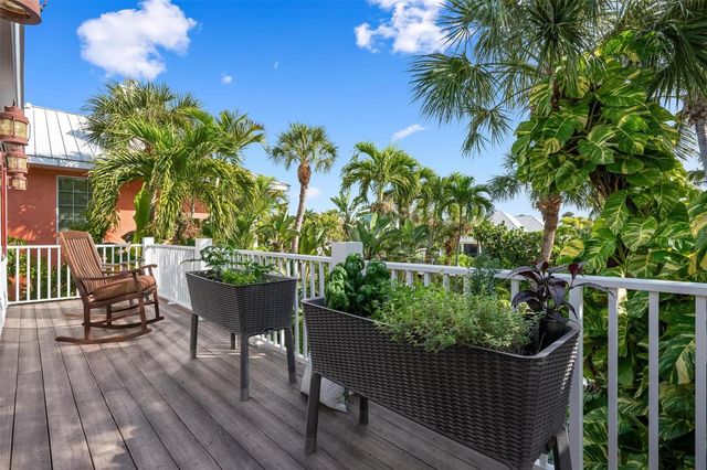 213 OAK AVENUE, Anna Maria, FL 34216