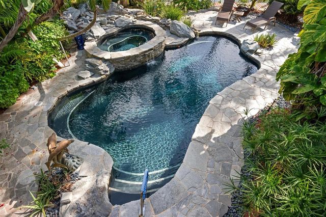 213 OAK AVENUE, Anna Maria, FL 34216