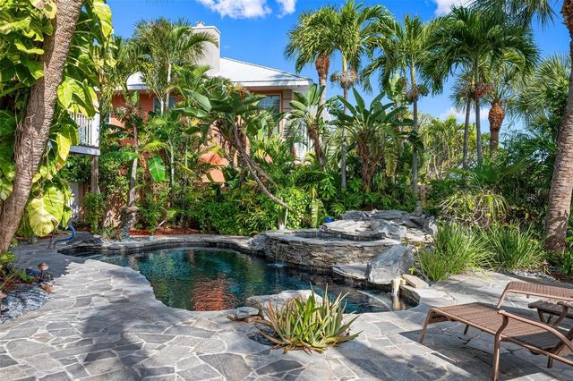 213 OAK AVENUE, Anna Maria, FL 34216