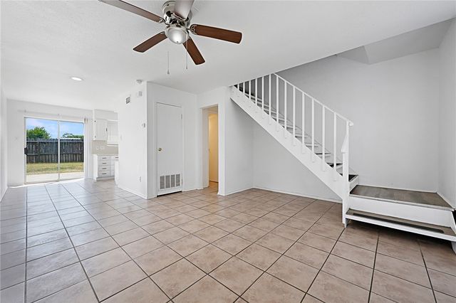 6641 Rhine Dr A, Corpus Christi, TX 78412