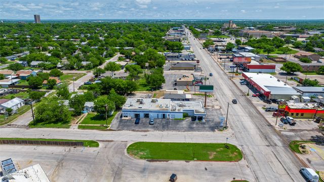 2842 S 14th Street, Abilene, TX 79605