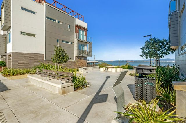501 Hudson Avenue 304, San Francisco, CA 94124