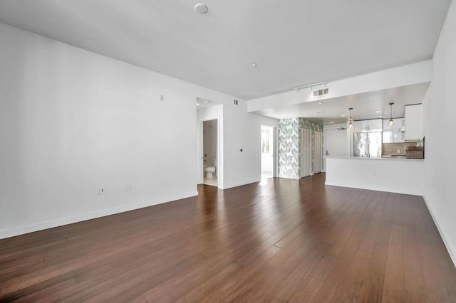 501 Hudson Avenue 304, San Francisco, CA 94124