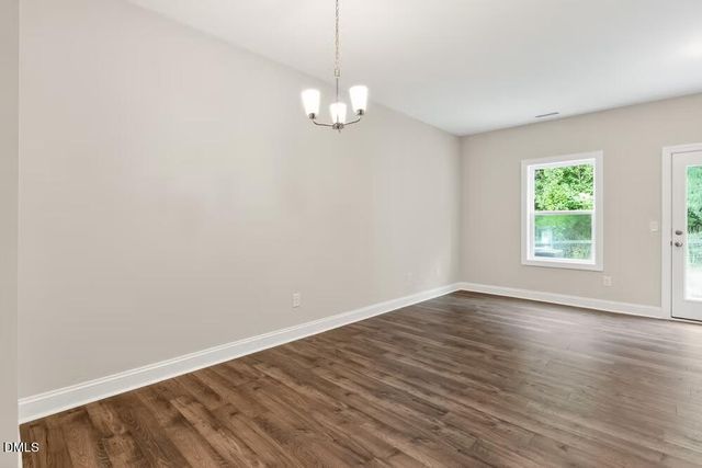 542 Eversden Drive, Zebulon, NC 27597