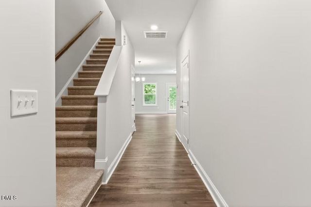 542 Eversden Drive, Zebulon, NC 27597