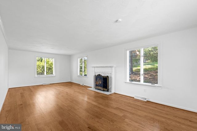 14110 GREENCROFT LN, Cockeysville, MD 21030