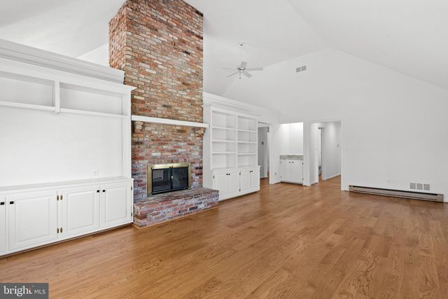 14110 GREENCROFT LN, Cockeysville, MD 21030