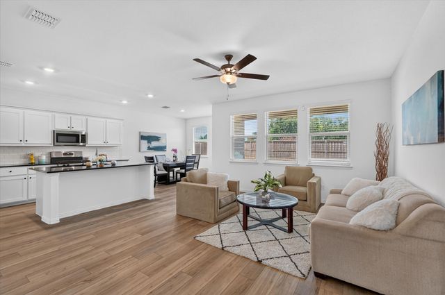1432 Reunion Drive, Crandall, TX 75114