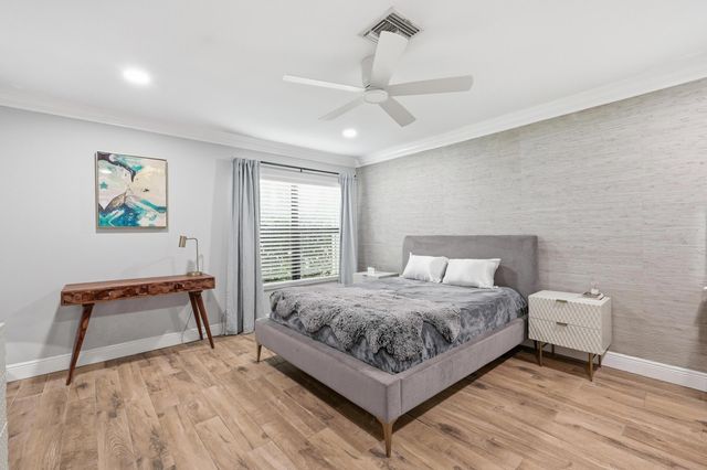 6175 Celadon Circle, West Palm Beach, FL 33418